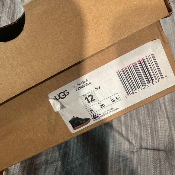 Brand new UGGS! Toddler - Picture 3 of 5